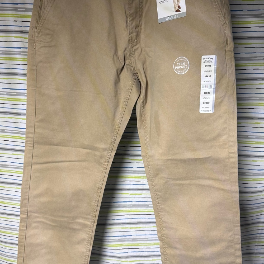 Signature by Levi Strauss Men's Khaki Chinos